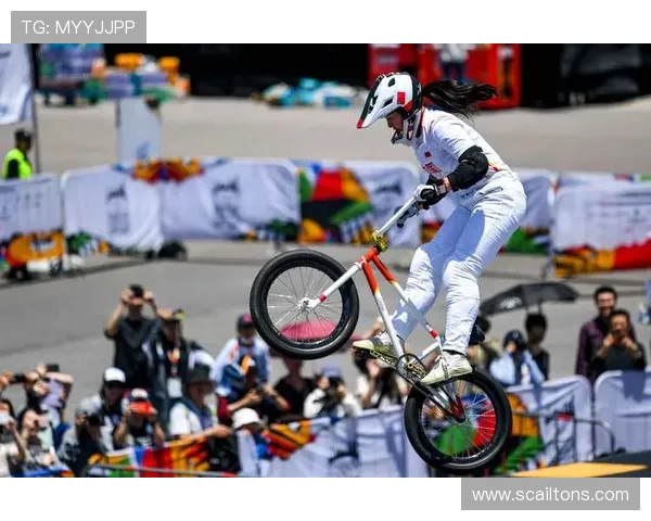 J9九游滚球赛事精彩回顾,回顾热门比赛瞬间与精彩瞬间分享 J9九游滚球赛事精彩回顾,回顾热门比赛瞬间与精彩瞬间分享